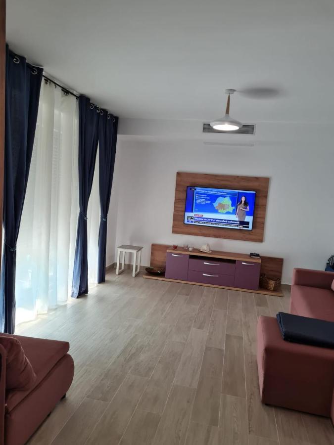 Matteo 2 Apartments Marina Surf Residence, Mamaia Nord - Navodari,1 Vedere Frontala,2 Cu Vedere Laterala La Mare Екстериор снимка
