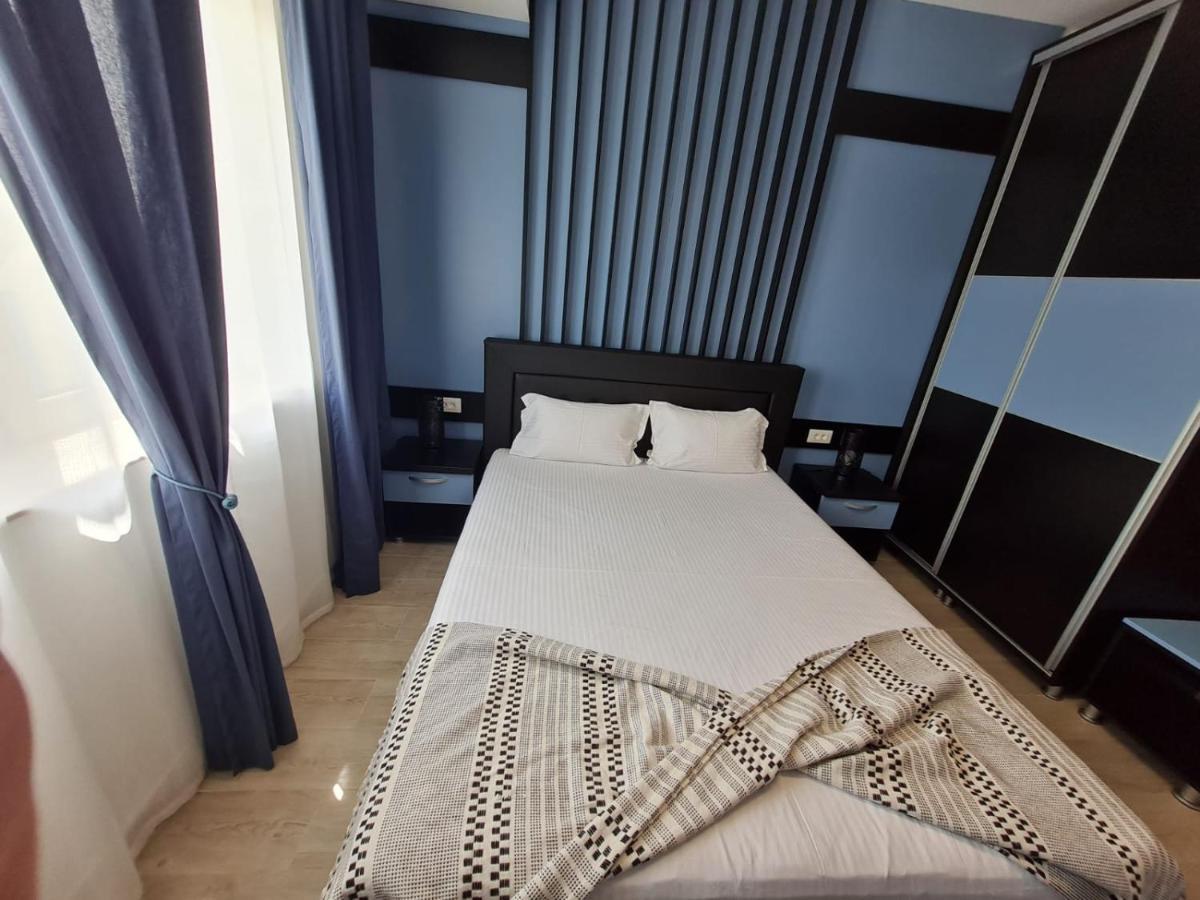 Matteo 2 Apartments Marina Surf Residence, Mamaia Nord - Navodari,1 Vedere Frontala,2 Cu Vedere Laterala La Mare Екстериор снимка
