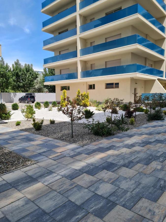 Matteo 2 Apartments Marina Surf Residence, Mamaia Nord - Navodari,1 Vedere Frontala,2 Cu Vedere Laterala La Mare Екстериор снимка